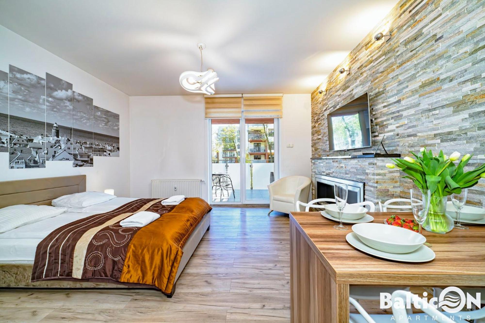 Apartamenty Balticon Polanki - Sauna, Fitness Inclusive - Basen Latem, Pool Im Sommer 코워브제크 외부 사진