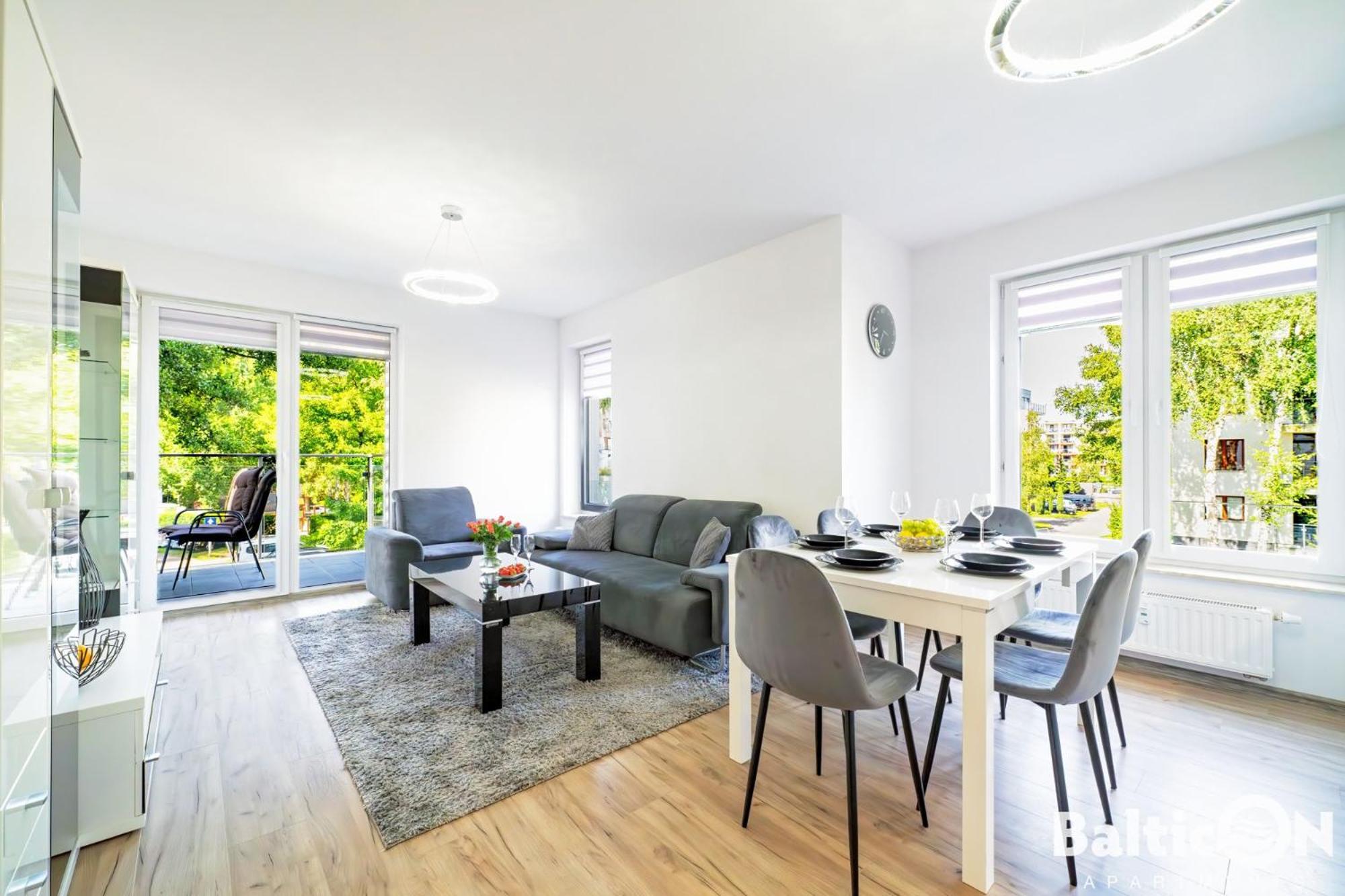 Apartamenty Balticon Polanki - Sauna, Fitness Inclusive - Basen Latem, Pool Im Sommer 코워브제크 외부 사진