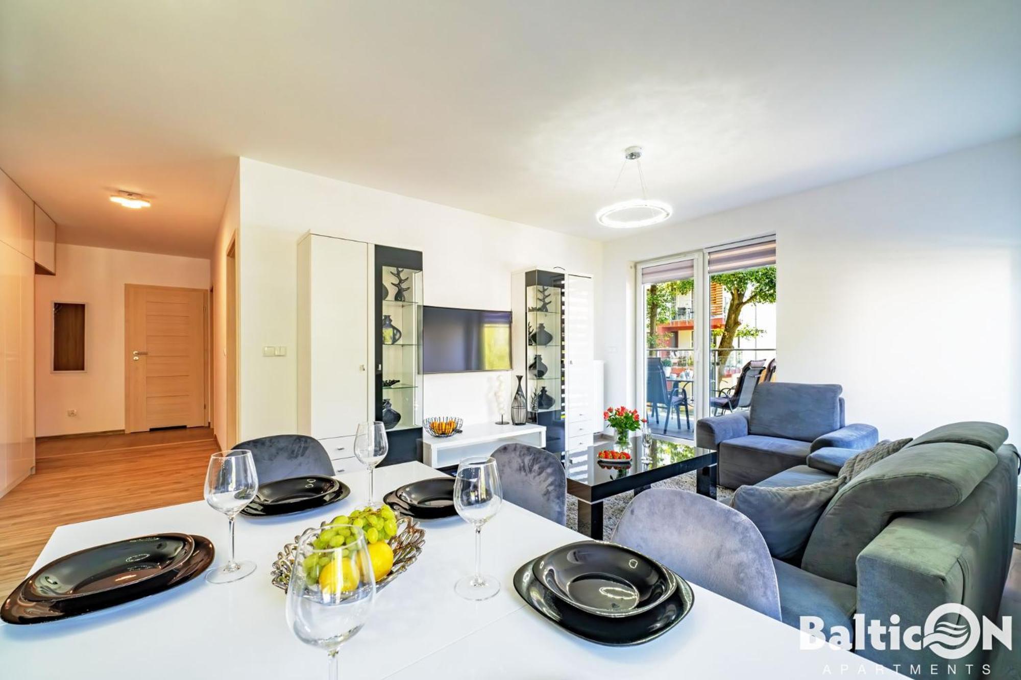 Apartamenty Balticon Polanki - Sauna, Fitness Inclusive - Basen Latem, Pool Im Sommer 코워브제크 외부 사진